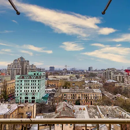 1 Grecheskaya Street 2-bedrooms Apartman Odessza