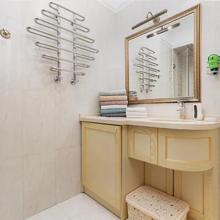 1 Grecheskaya Street 2-bedrooms * Odessza